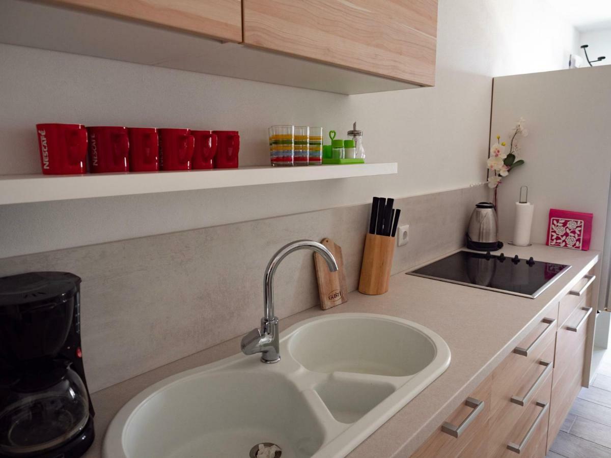 Luciana Apartamento Povljana Exterior foto
